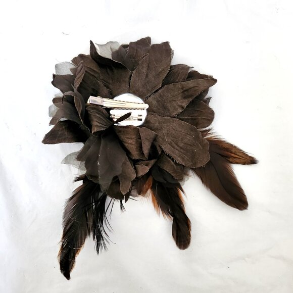 Green Leaves & Feather Clip/Brooch Pin Duo - Picture 2 of 2